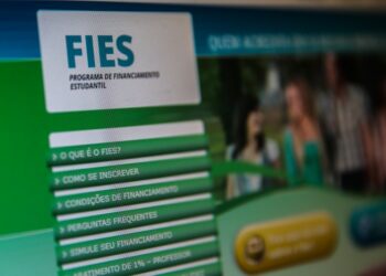 Fies: pré-selecionados devem enviar informações até esta sexta-feira