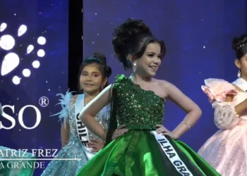 Na Colômbia, duas paranaenses conquistam título de Mini Miss Universo