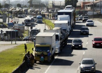 Benefício para caminhoneiros começa a ser pago em 9 de agosto