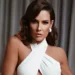 Deborah Secco se declara bissexual e fala de namoro com mulheres no passado