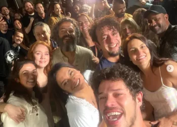 Elenco de ‘Pantanal’ comenta que reta final da novela ‘parece formatura’