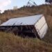 Colisão caminhão x caminhão na BR-369 entre Bandeirantes e Santa Mariana