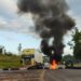 Brasil tem 16 estados com rodovias interditadas