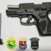 Homem é preso com pistola em Jacarezinho