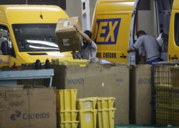 Correios lançam rastreamento de entregas em tempo real