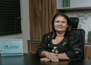 Mulher que vendia picolés na feira hoje é dona da maior fábrica de sorvete do CE