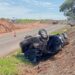 Homem morre após veículo conduzido pelo filho capotar no Paraná