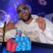 Após derrota do Brasil, Neymar curte as férias com jatinho e poker em SC