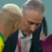 Tite entra na ‘Dança do Pombo’ após gol de Richarlison; veja o vídeo