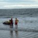 Homem morre afogado no litoral do Paraná após soltar prancha de bodyboard