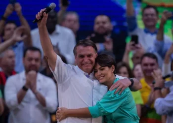 Michelle no Senado? PL cogita candidatura de ex-primeira-dama em 2026