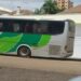 Motorista morre ao ser esmagado enquanto trocava pneu de ônibus