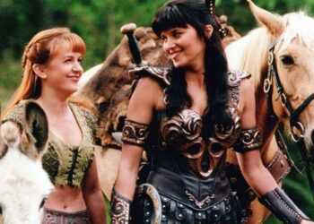 Atrizes de Xena e Gabrielle se reencontram e publicam foto no Instagram