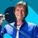 Roberto Carlos surpreende fãs de show em navio e revela: ‘Tô namorando’