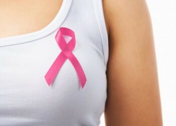 Lei garante troca de implante mamário para paciente de câncer em caso de complicação