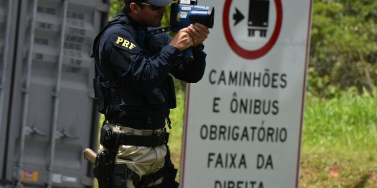 Foto - PRF