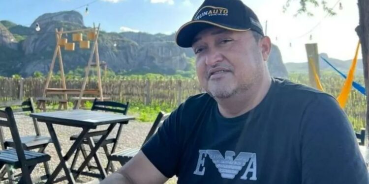 Joseilson Borges da Costa, de 44 anos, deixou a esposa e dois filhos. (Foto: Reprodução / redes sociais)