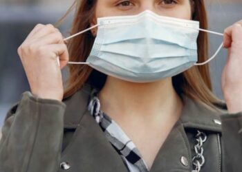 Anvisa flexibiliza uso de máscaras em hospitais