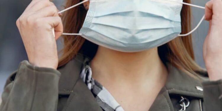 Anvisa só recomenda uso de máscara em algumas situações específicas. (Foto: Public Domain)
