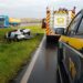 Menina de 10 anos morre após carro de família capotar na BR-376, em Ponta Grossa