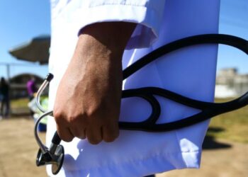 Edital de novo programa Mais Médicos prevê 327 vagas para o Paraná