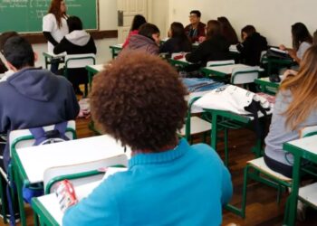 Após ataque, Governo amplia atendimento psicológico a comunidade escolar, no PR