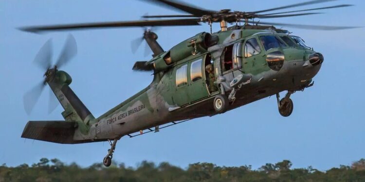 Duas aeronaves da FAB são usadas na operação de buscas (Foto: Sgto Johnson/FAB)