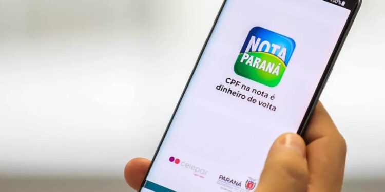 Programa do Governo do Estado, coordenado pela Secretaria da Fazenda, o Nota Paraná completou neste mês 8 anos de existência (Foto: AEN)