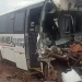 Ônibus do Mato Grosso do Sul com 14 pacientes com câncer bate contra carreta na BR-467, no Paraná