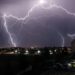 Feriado será marcado por chuva com risco de temporal no Paraná