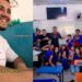 Professor faz chamada divertida com nome de personagens favoritos e anima alunos; Vídeo