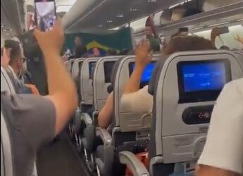 Primeiros brasileiros resgatados comemoram saída de Israel