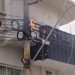 Fio de alta tensão se rompe e deixa comerciantes e moradores sem energia no centro de Jacarezinho