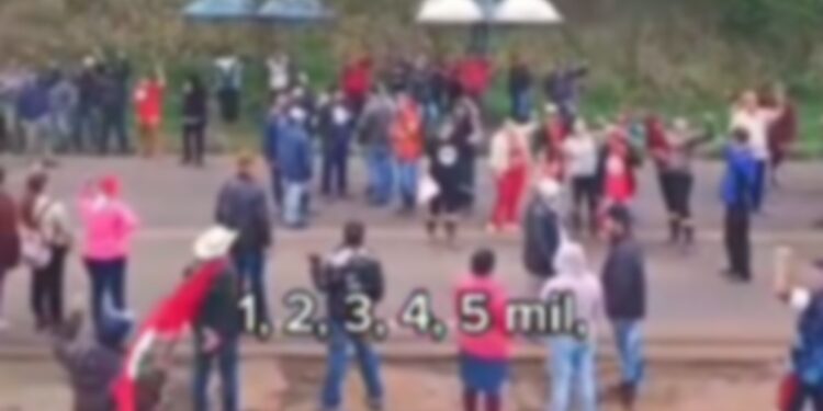 Manifestação é para cobrar reforma agrária (Foto: @mst_parana)