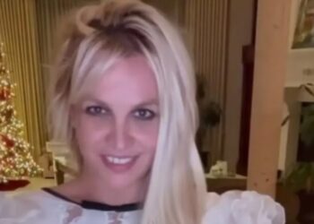 Britney Spears leva duas multas de trânsito em um mês e diz que pressa era para ir ao banheiro