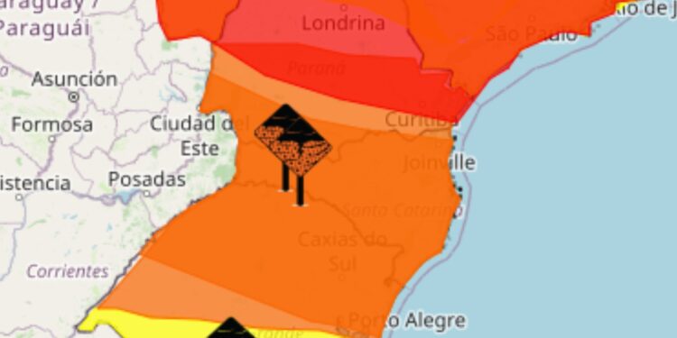 Paraná tem alerta de baixa umidade, onda de calor e temporais
