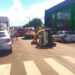 Carro tomba e deixa motorista ferido em Santo Antônio da Platina
