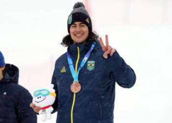 Brasil conquista primeira medalha na história das Olimpíadas de Inverno