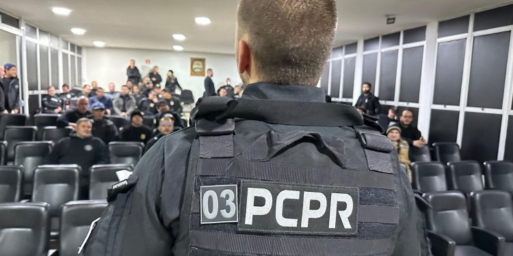 Operação contra suspeitos de roubo de motos conta com 85 policiais (Foto: PCPR)