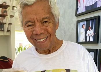 Roque, assistente de Silvio Santos, é internado após sangramento no crânio