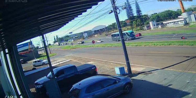 (Foto: Reprodução/Câmera de Segurança)