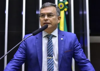 Comissão aprova prioridade para pessoas com câncer em programas habitacionais