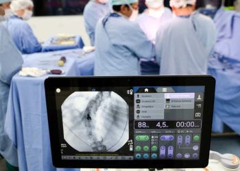 Hospital Pequeno Príncipe realiza mutirão de cirurgias de escoliose