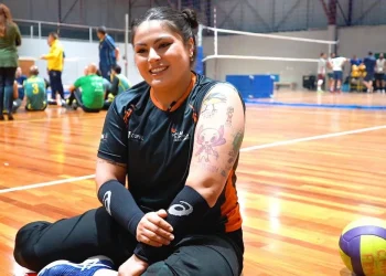 Geração Olímpica e Paralímpica: Edwarda Oliveira busca ouro inédito do vôlei sentado