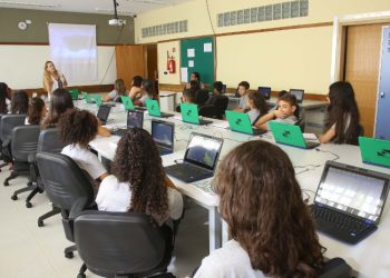 Paraná tem a melhor educação do Brasil no ranking geral do Ideb