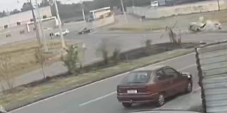 (Foto: reprodução / câmera de segurança)