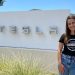 Ex-aluna da Unioeste é primeira mulher certificada pela Tesla no Brasil