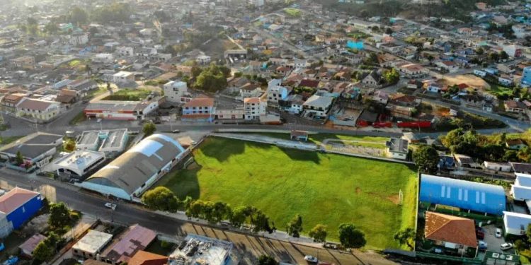 A pequena cidade de Itaperuçu, na Região Metropolitana de Curitiba (RMC), com pouco mais de 30 mil habitantes, receberá fábricas com investimento bilionário. Foto: Arquivo/Prefeitura de Itaperuçu