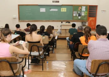 UEL disponibiliza 487 vagas remanescentes em 35 cursos para o ano letivo 2025