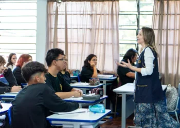 Paraná: PSS da Educação tem inscrições para professores, pedagogos, tradutores e intérpretes